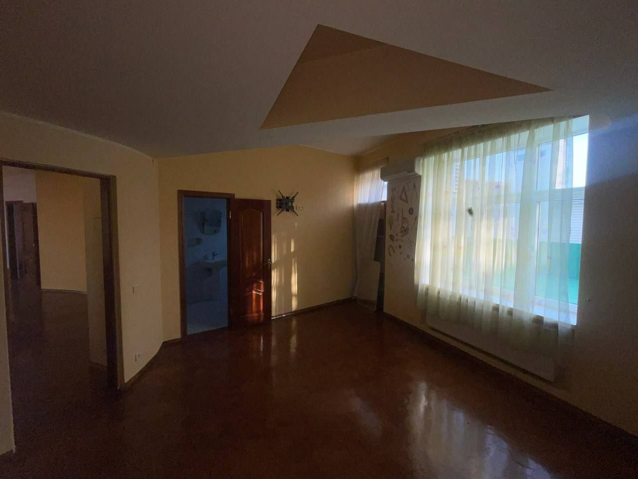 1834182739033766