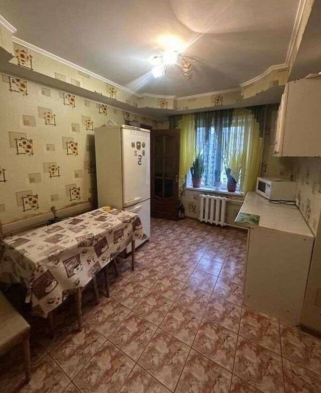 1837896348856766