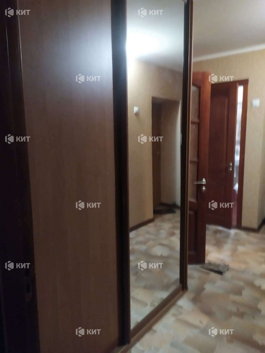 1830645259878768