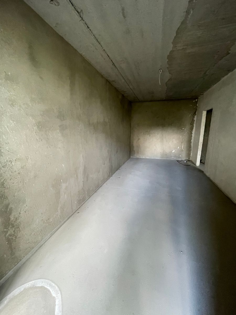 1836545017818770