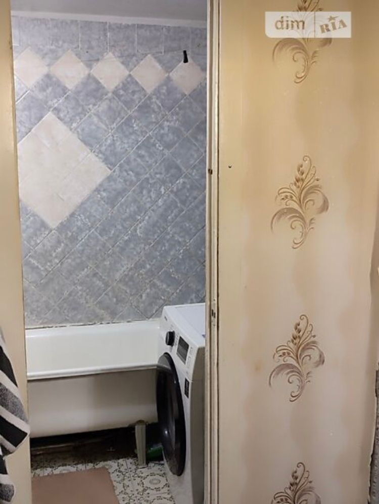 1836901047107771