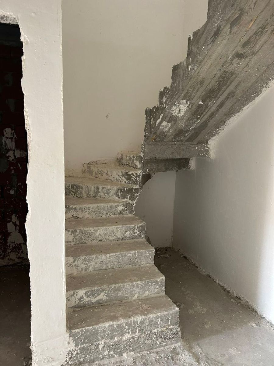 1839055856020771