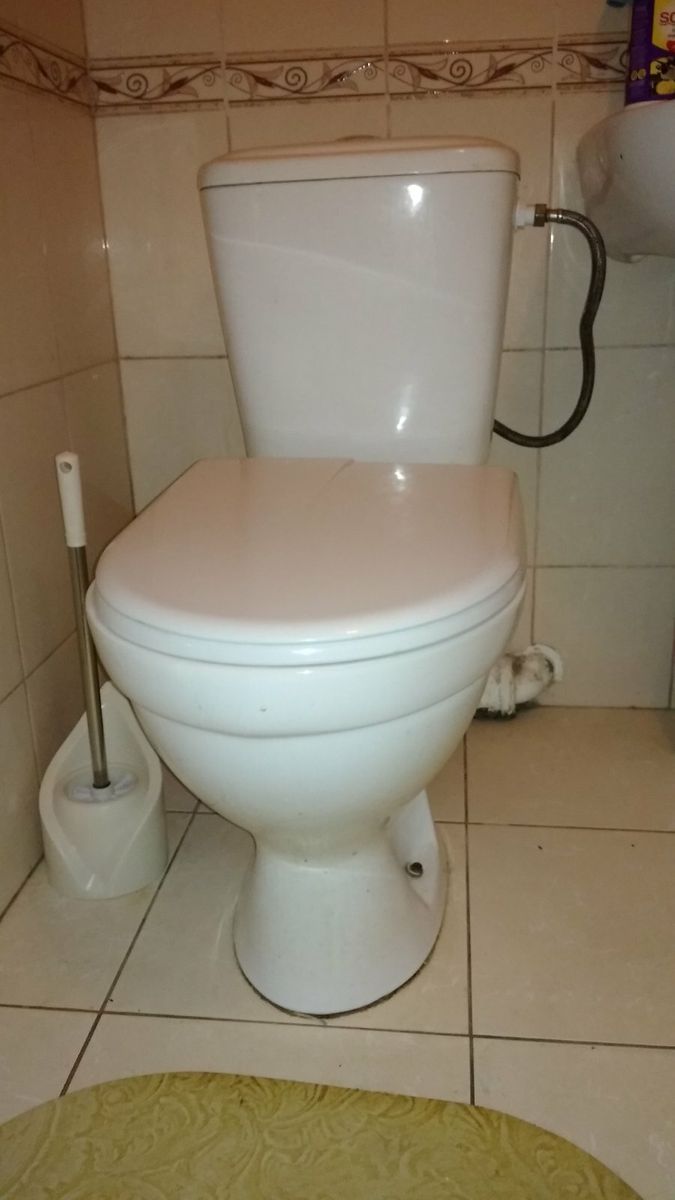 1832585475098772