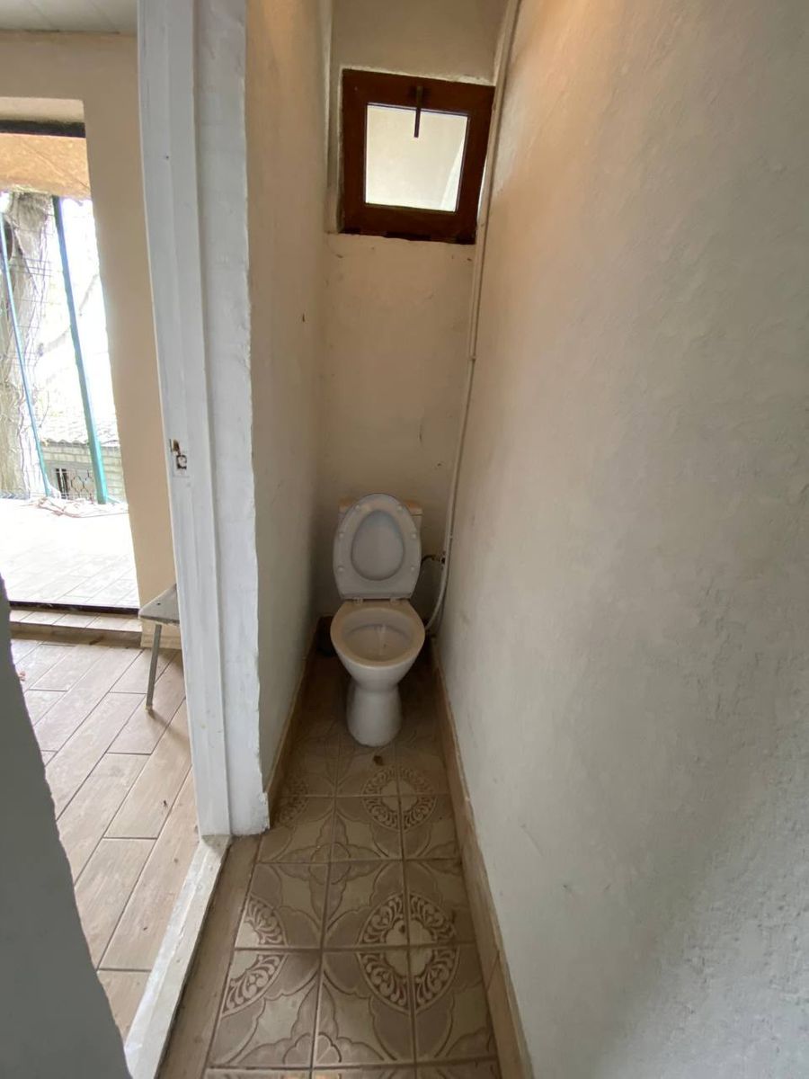1835078552653773