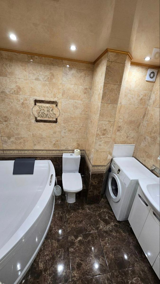 1835839179587773