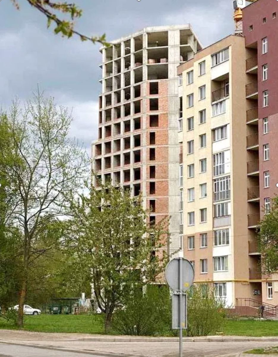 1835908280517774