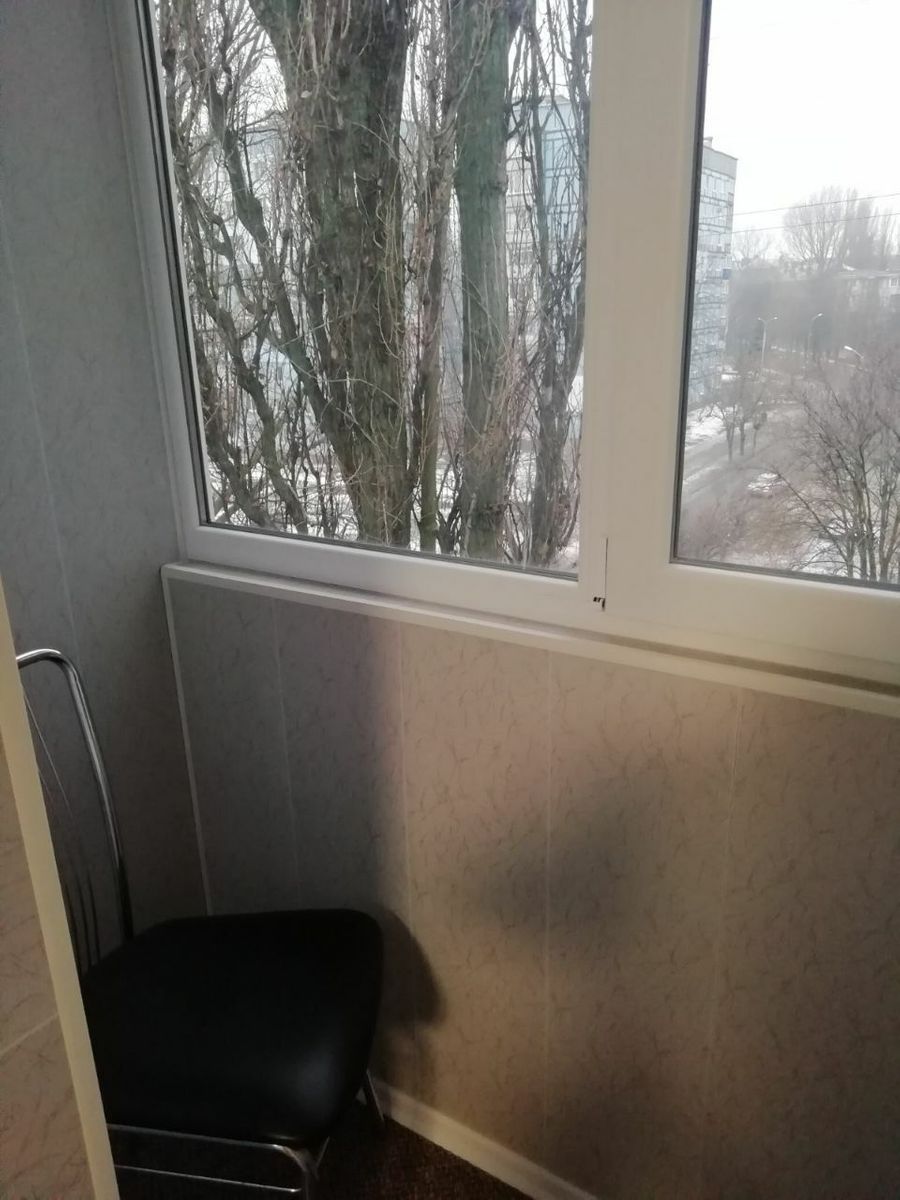 1832549743525775
