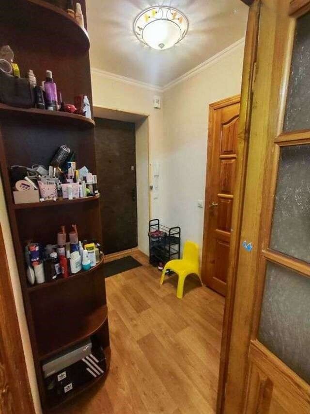 1833988499839775