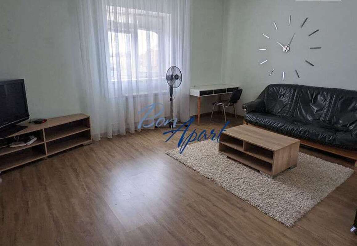 1839890112669775