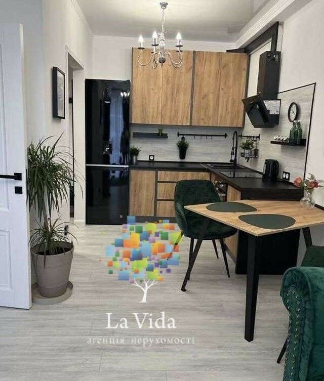 1833917904495777