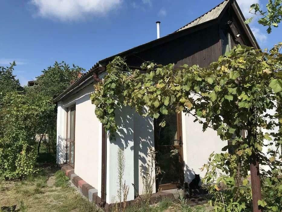 1836535608883777