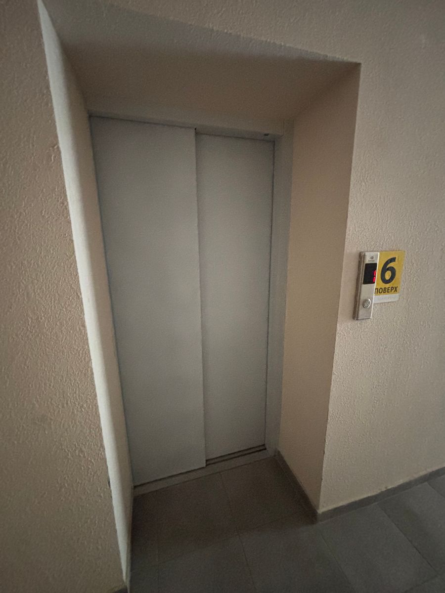 1837156641902779