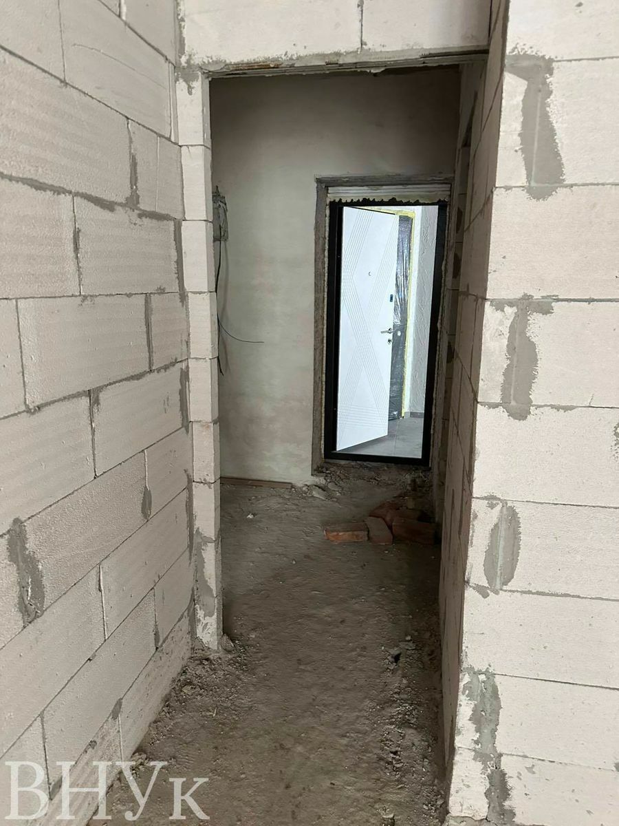 1833891575936780