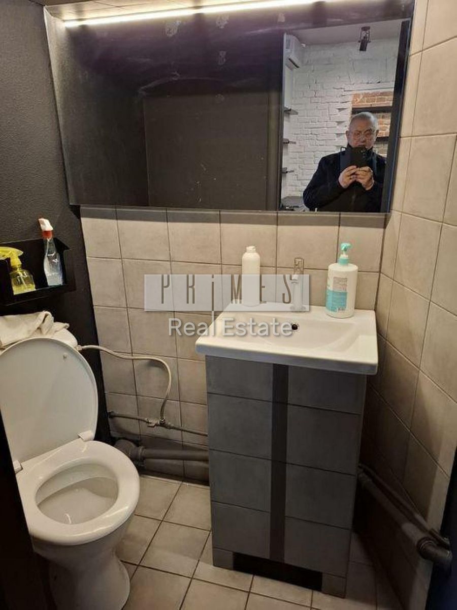 1836529975380781