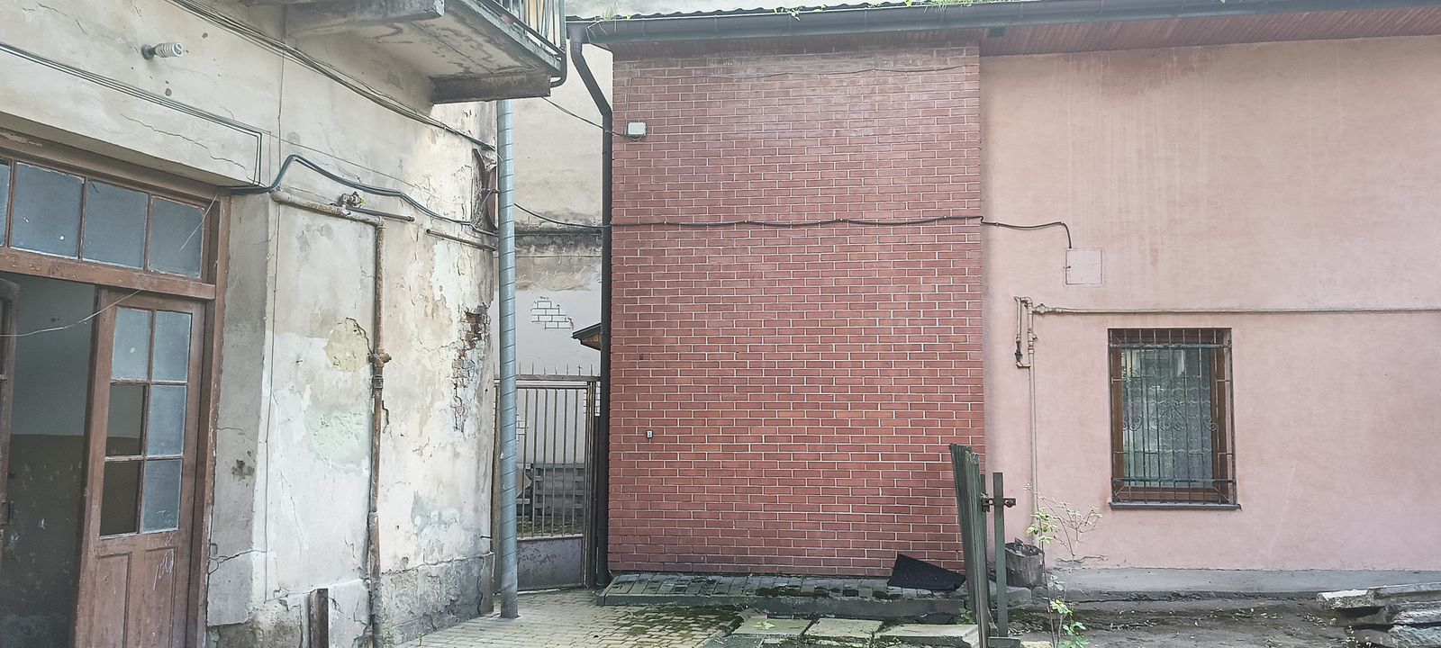 1840243393659781