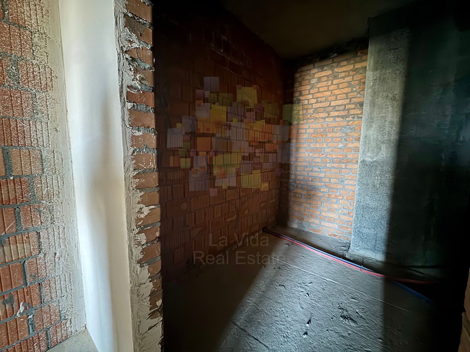 1834192682174782