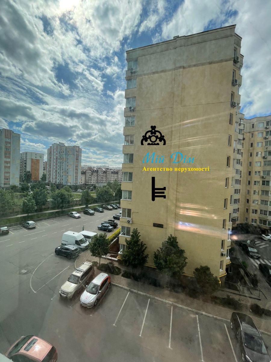 1831556285741784