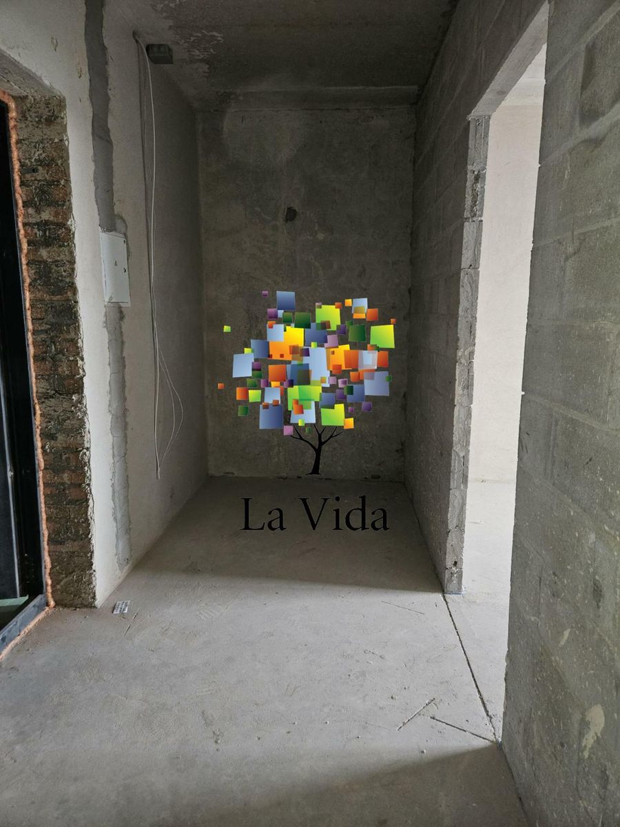 1833356147687784