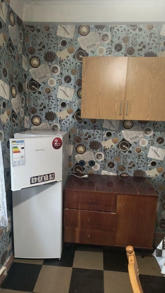 1833921042592784