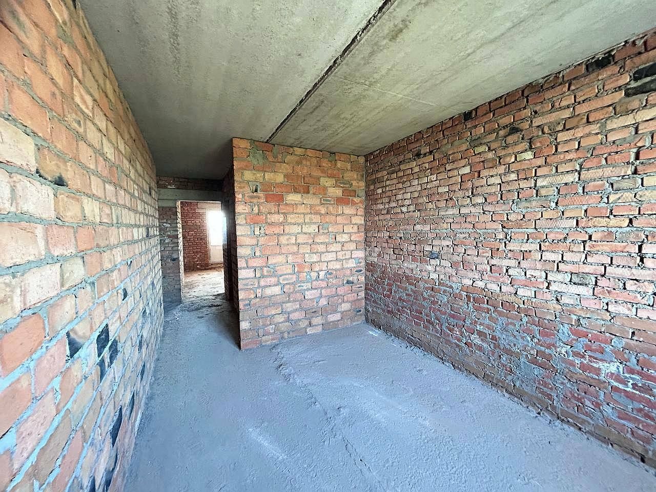 1838988399870784