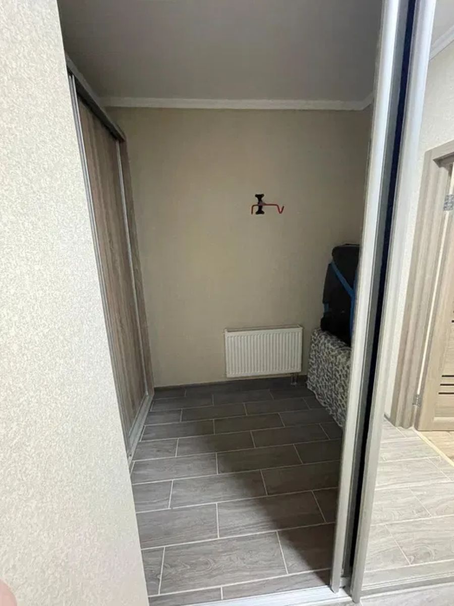 1836974902005785
