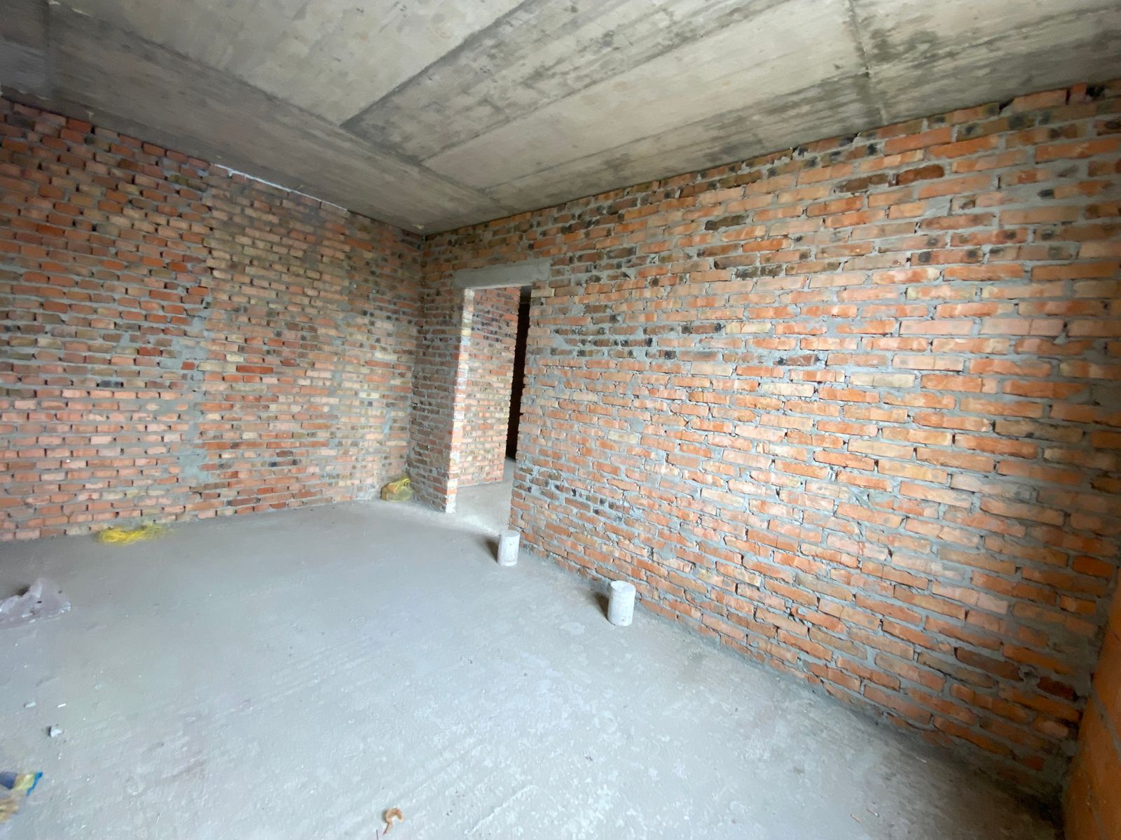 1831687240497786