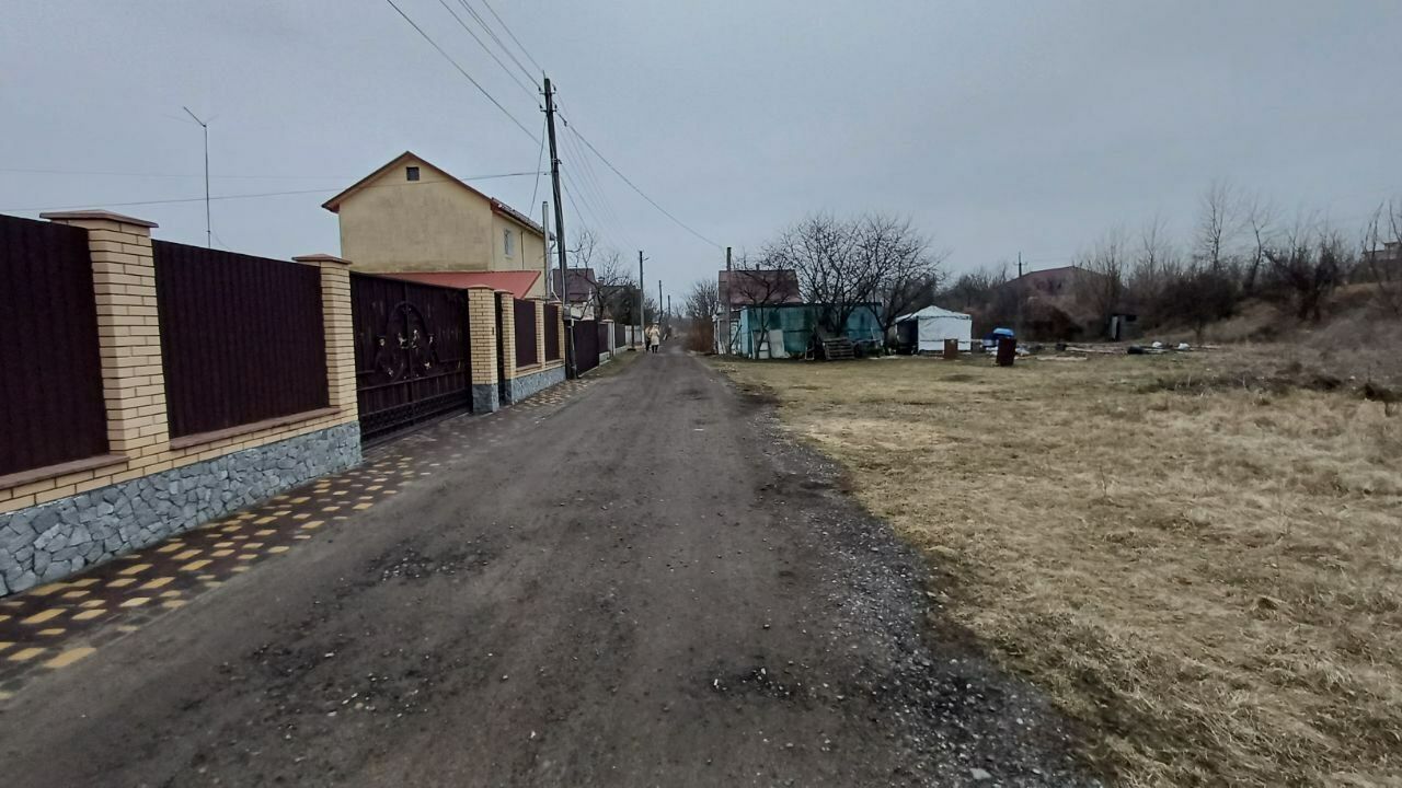1835813750325787