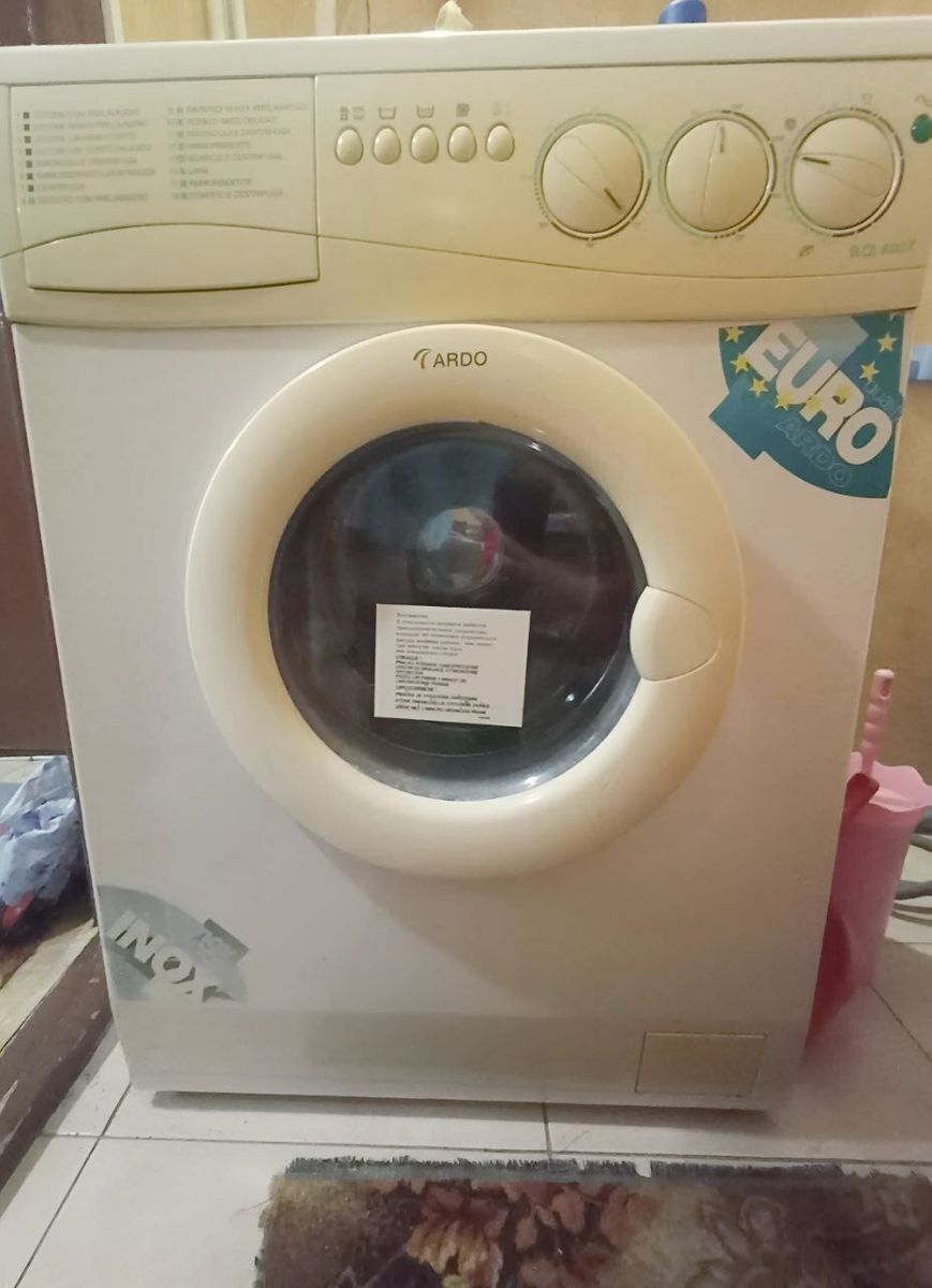 1830831416479788