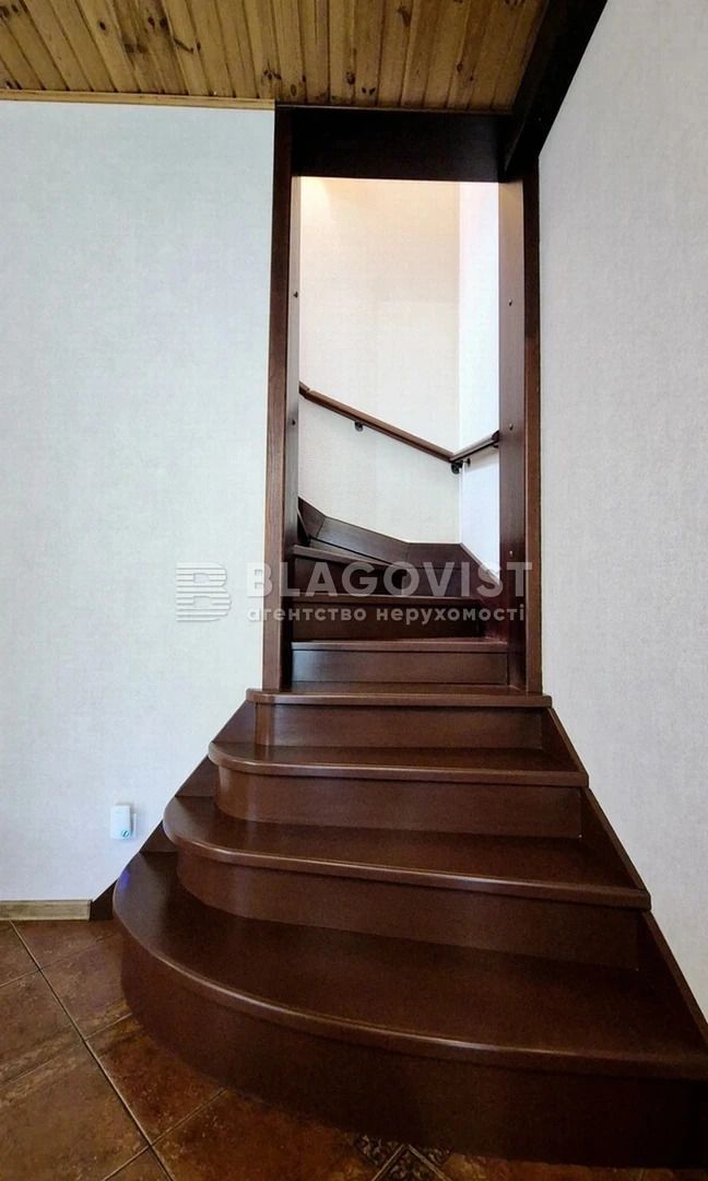 1831916571210788