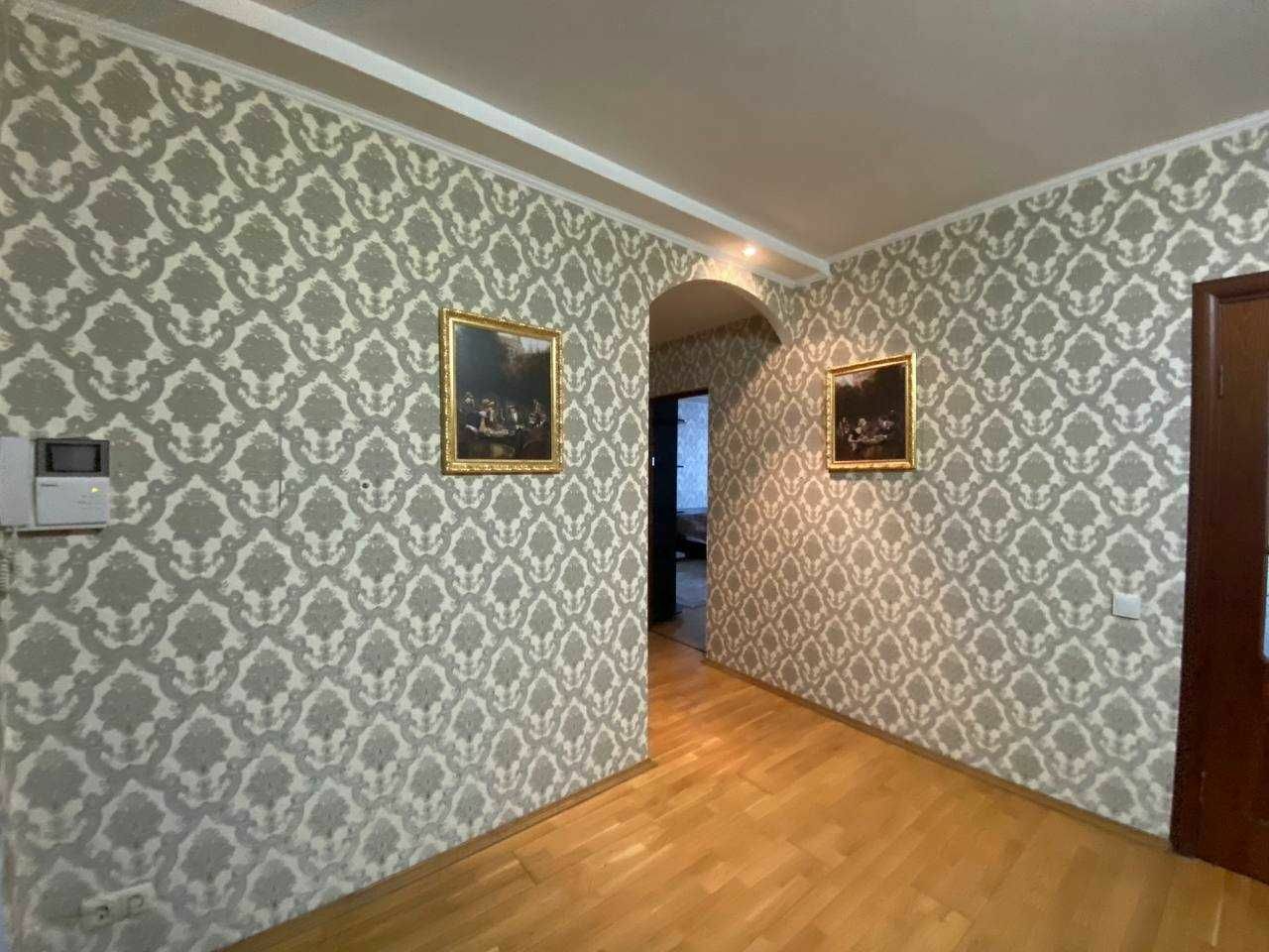1833447800352788