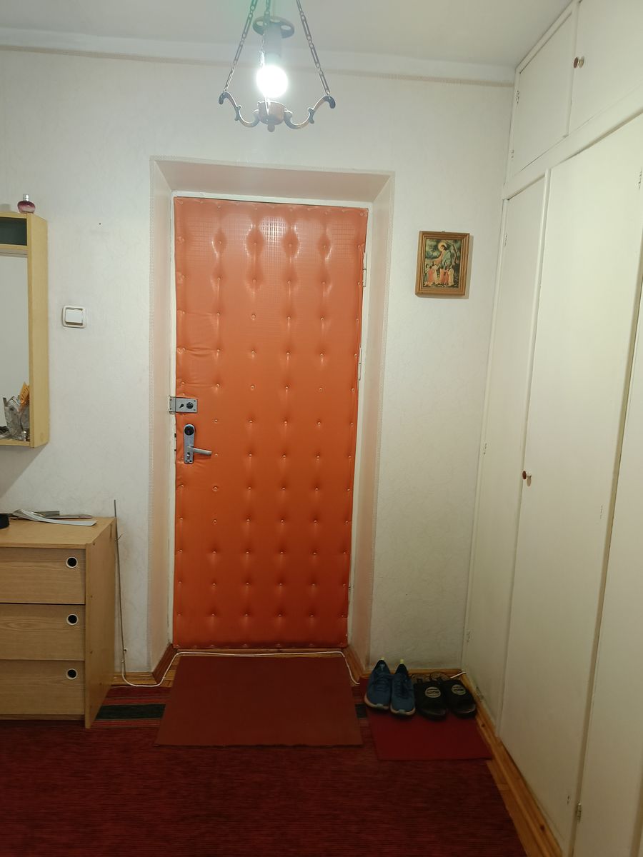 1832942552995789