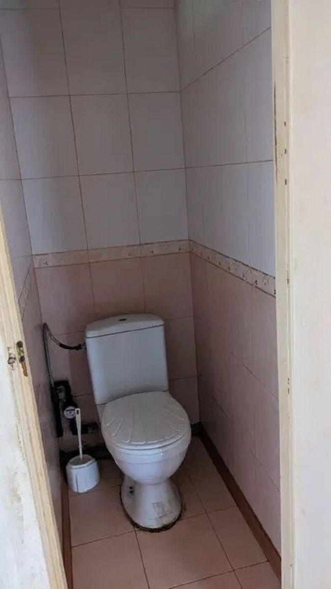 1835165559117790
