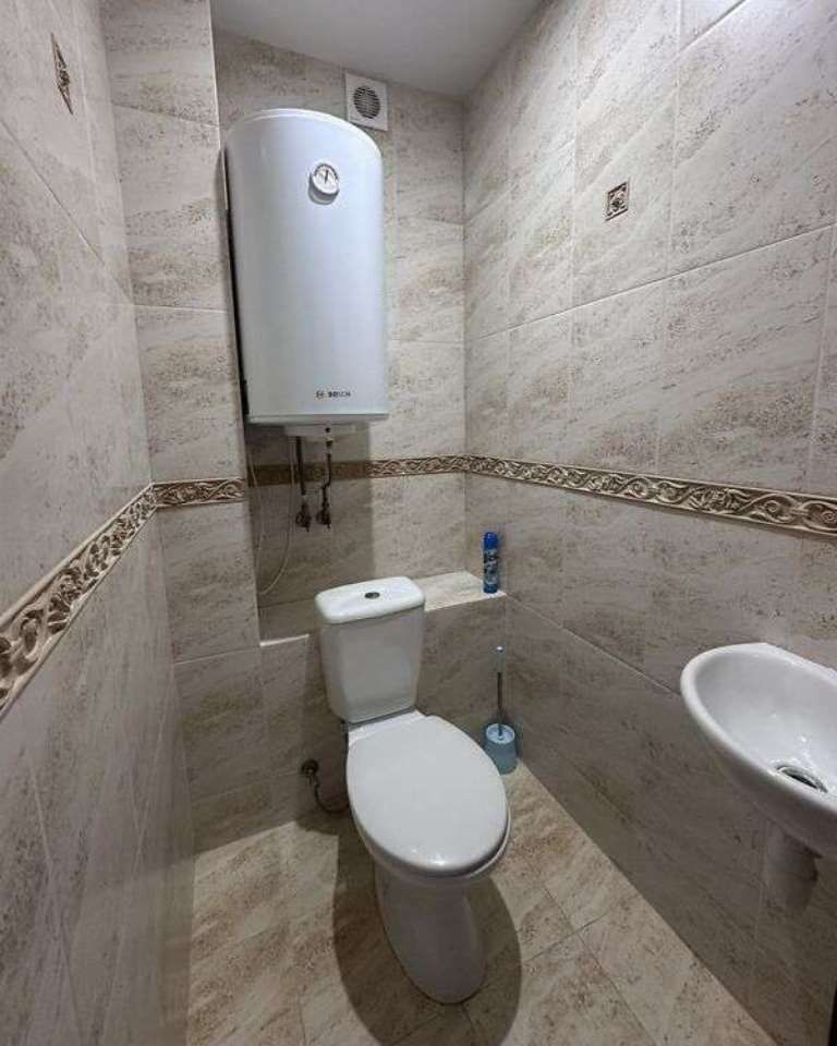 1835436143571790