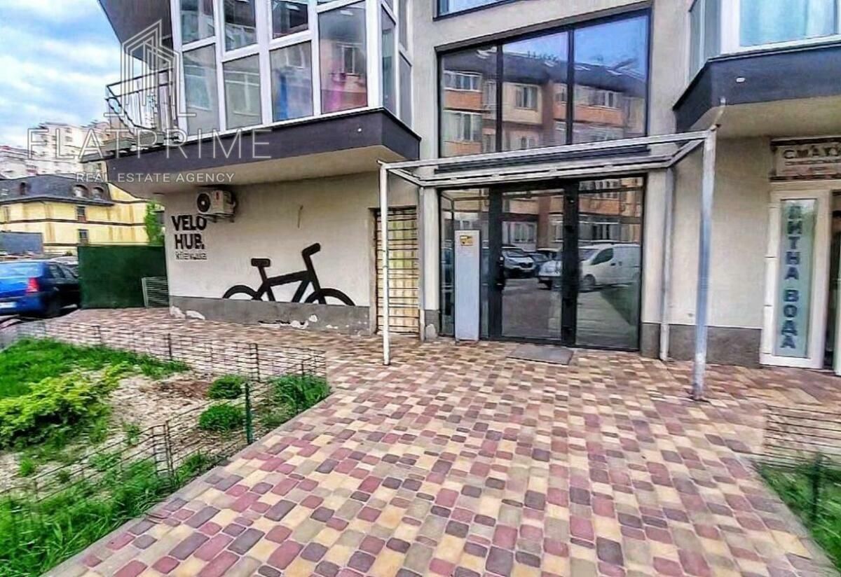 1830826381957794