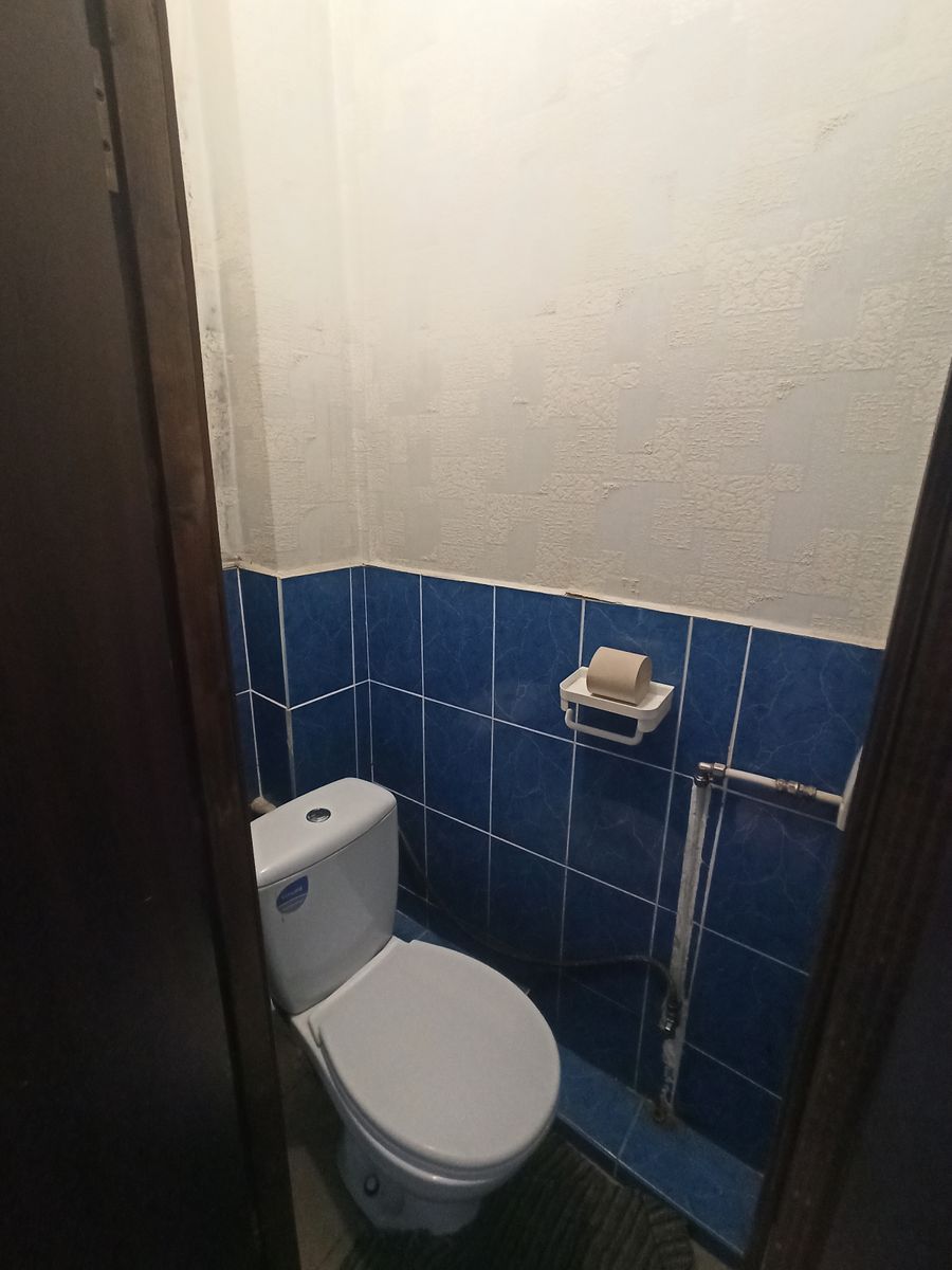 1835446357940794