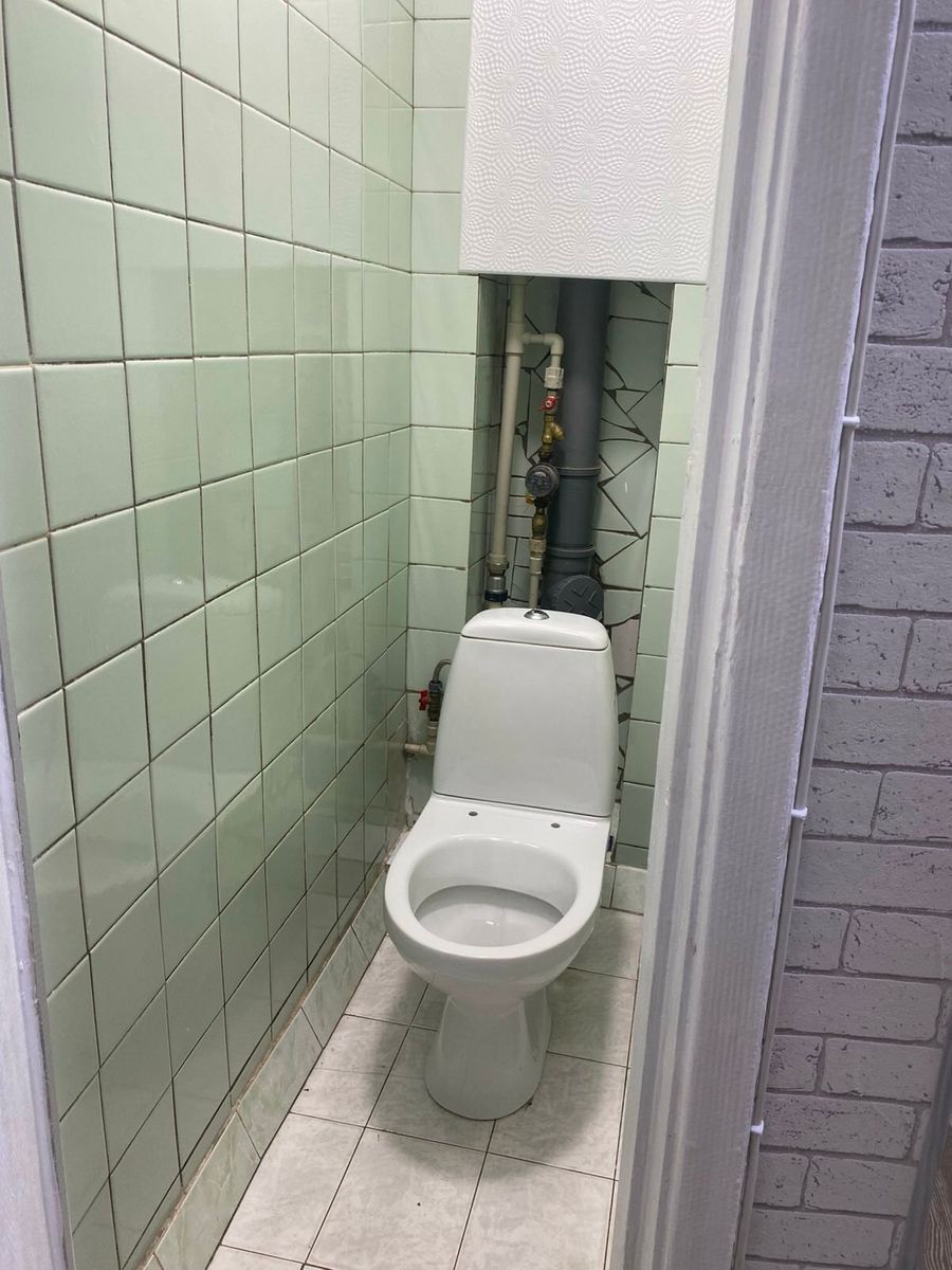 1838518864654794