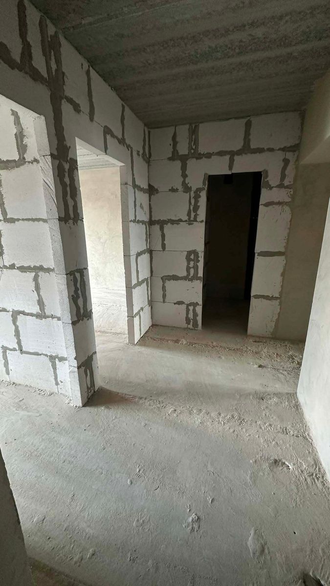 1835090154687795