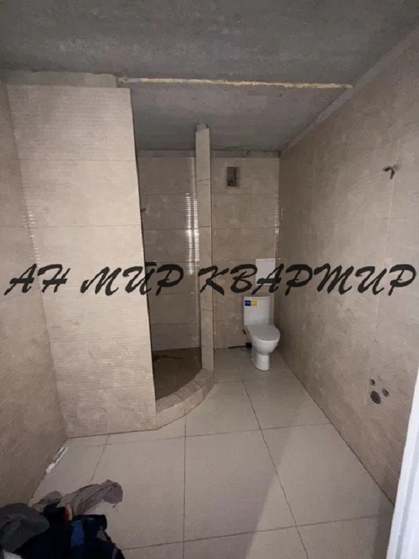 1838626613261796