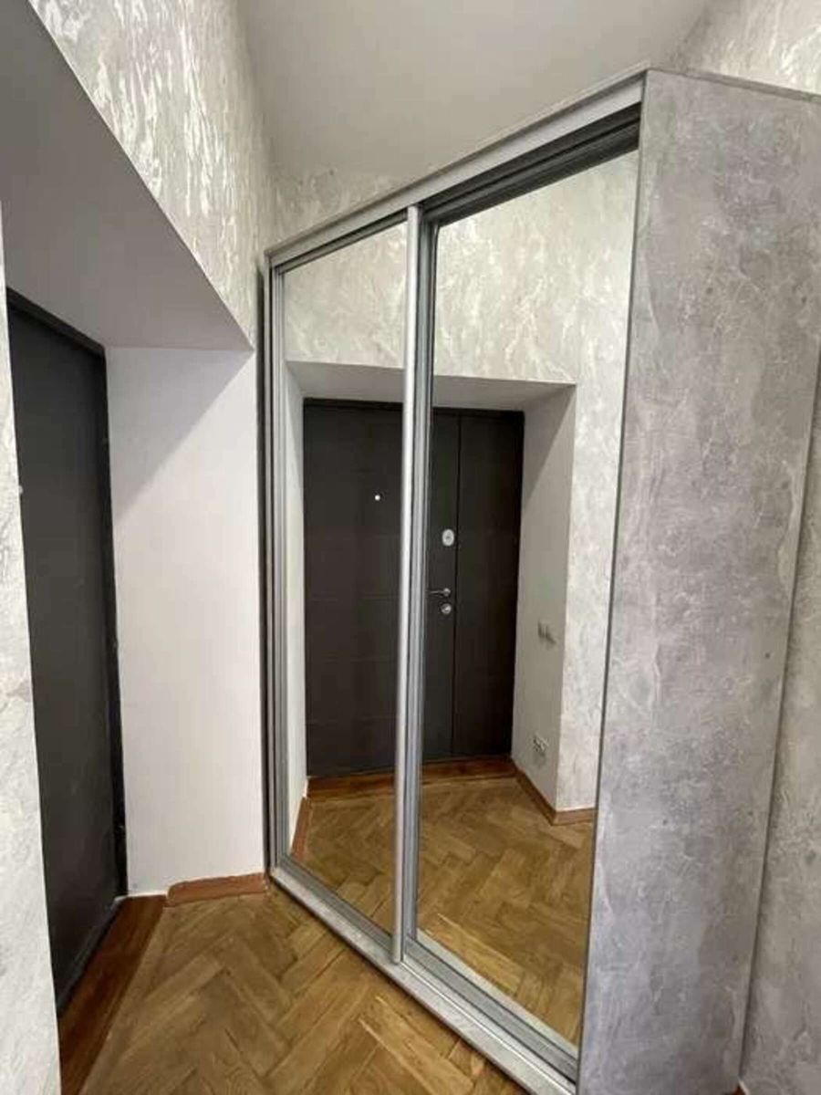 1831291642333798