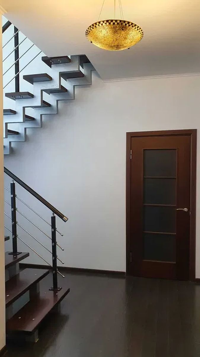 1840795807135799