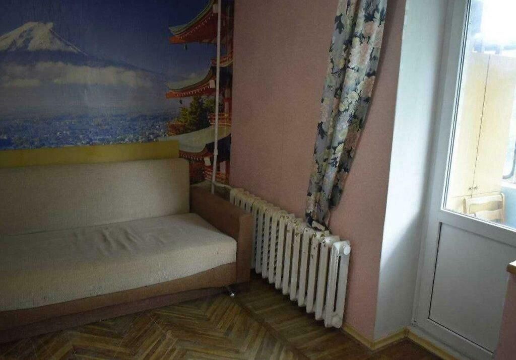 1833543560990008