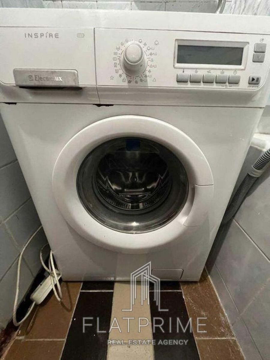 1826212243452080