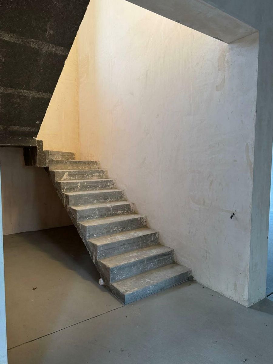 1834753613429080