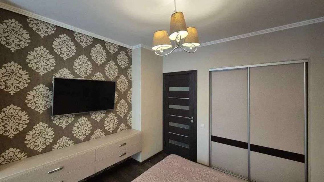 1838199548489080