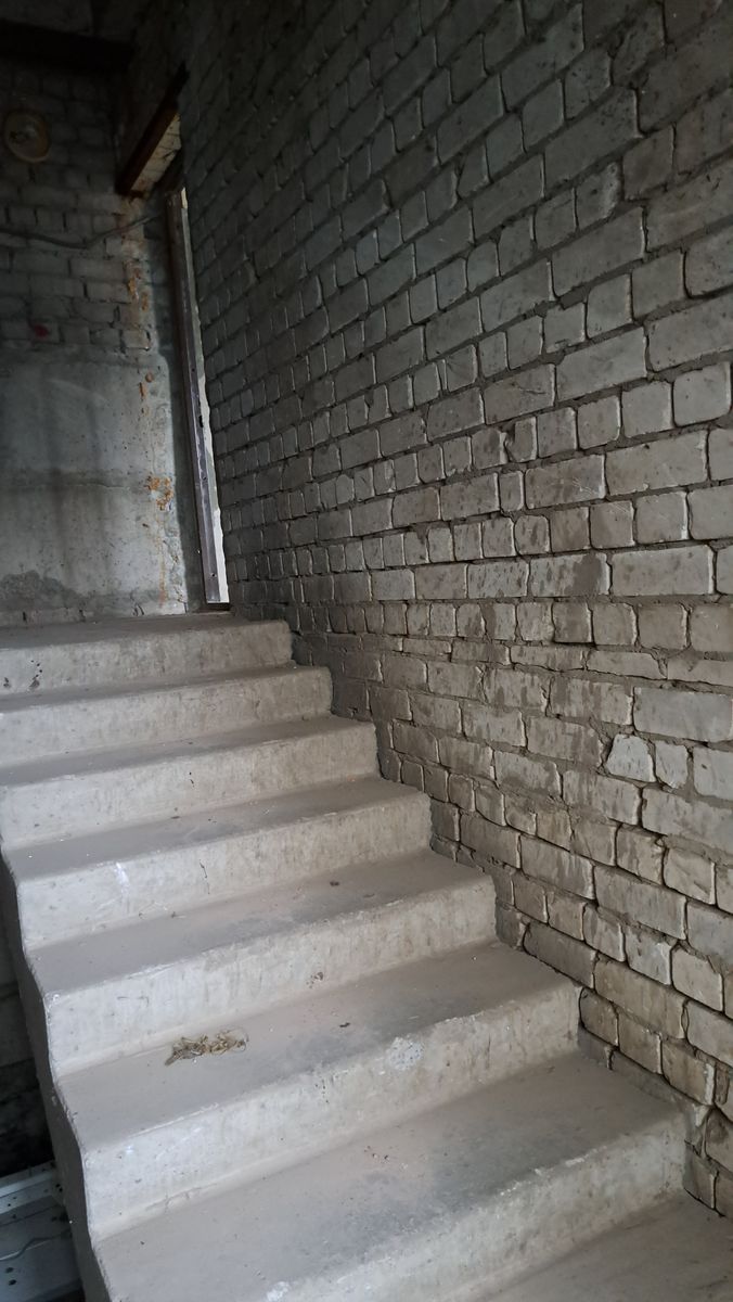 1828280394642800