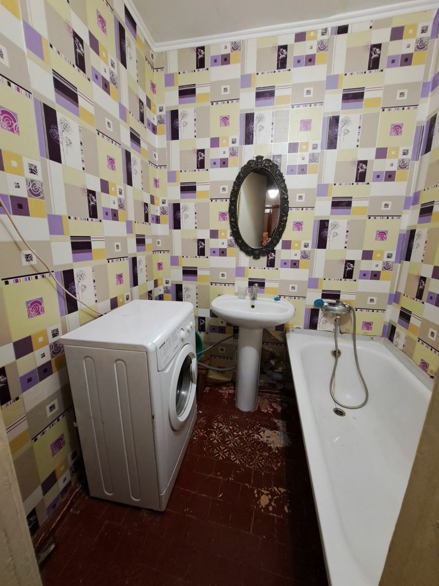 1817608062826801