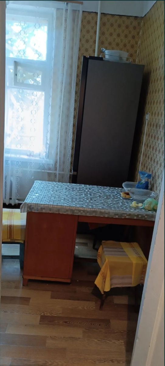 1834717043174801