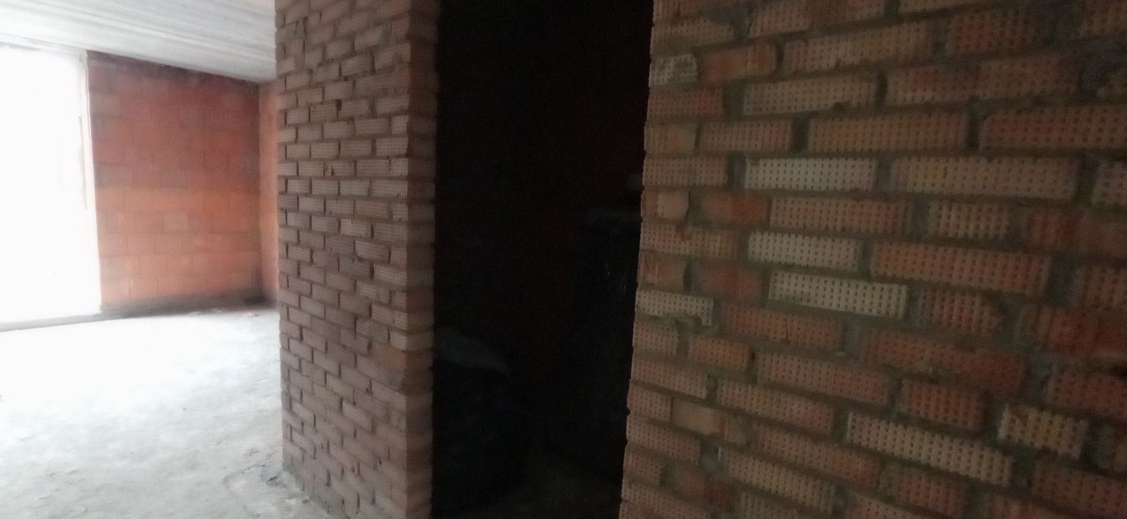 1815601255845803