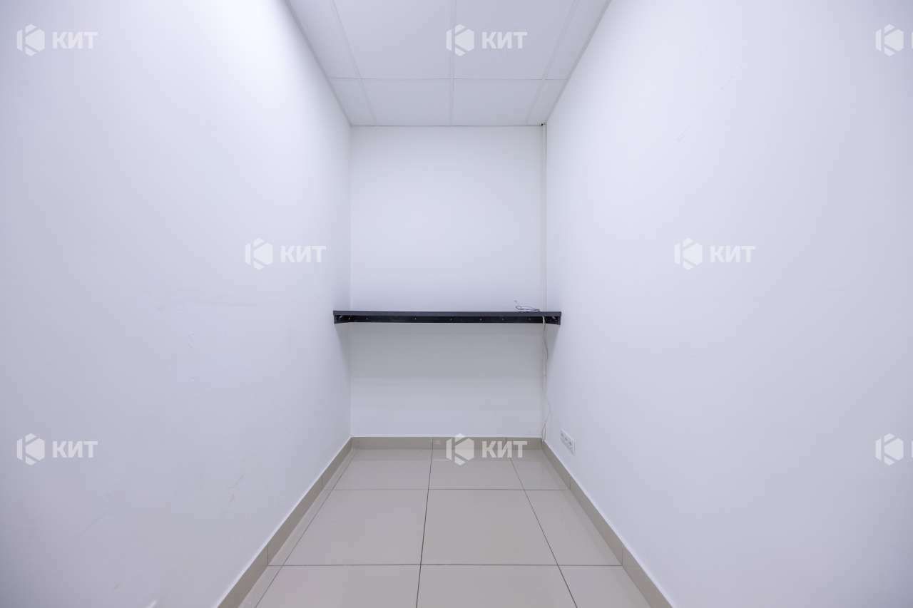 1826395431946803