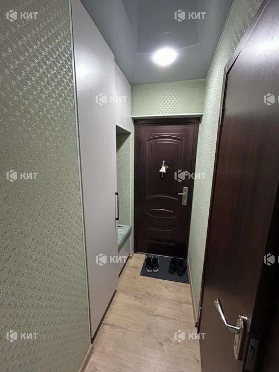 1840345844347805